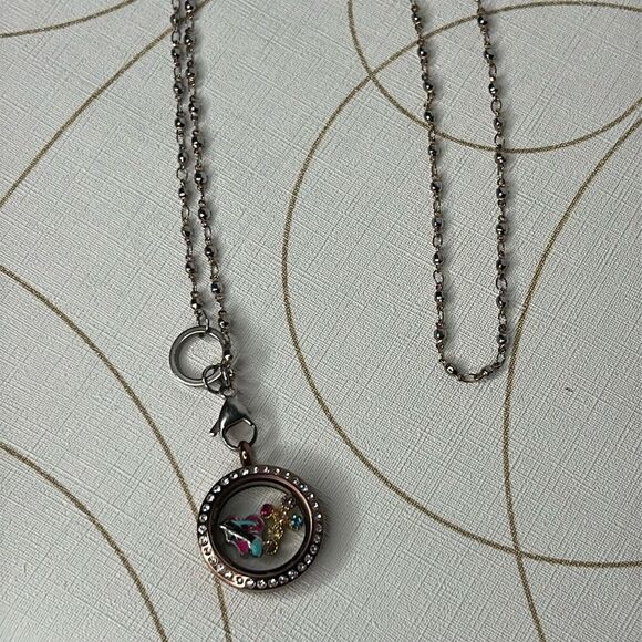 Locket with charms necklace. - Picture 2 of 9